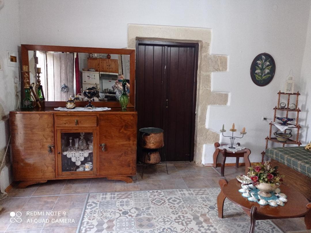 Traditional House Maria Azoyirás المظهر الخارجي الصورة