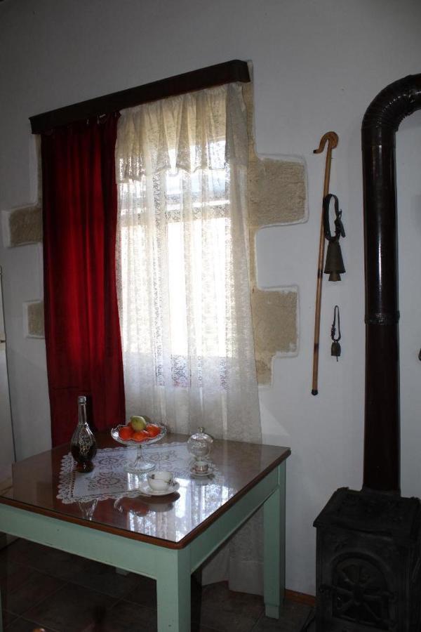 Traditional House Maria Azoyirás المظهر الخارجي الصورة