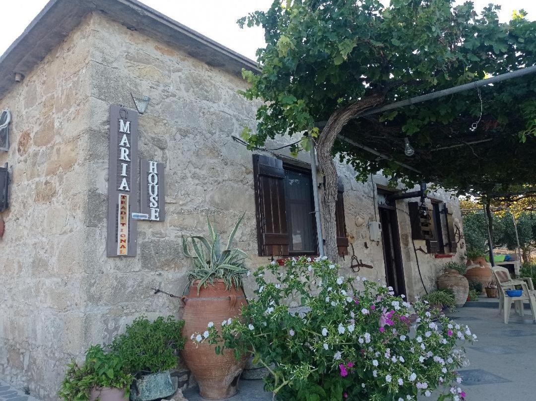 Traditional House Maria Azoyirás المظهر الخارجي الصورة